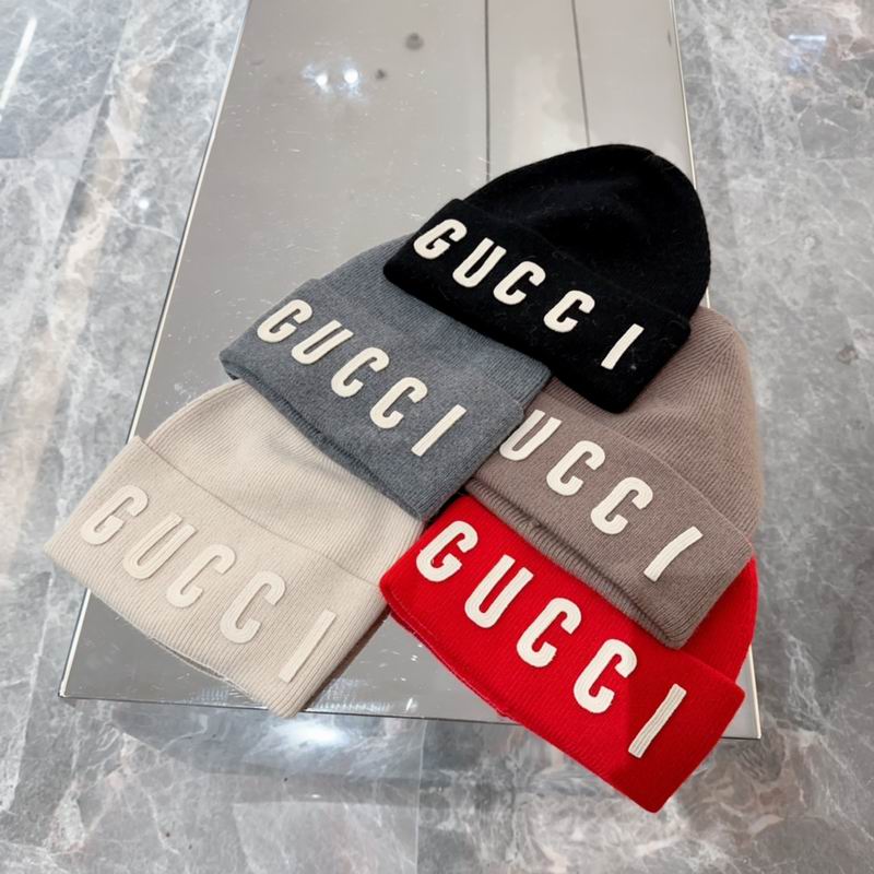 Gucci hat 092101